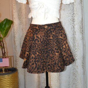 La’ Ros Leopard Print Flared Skort with Pockets NWT Women’s Size Large